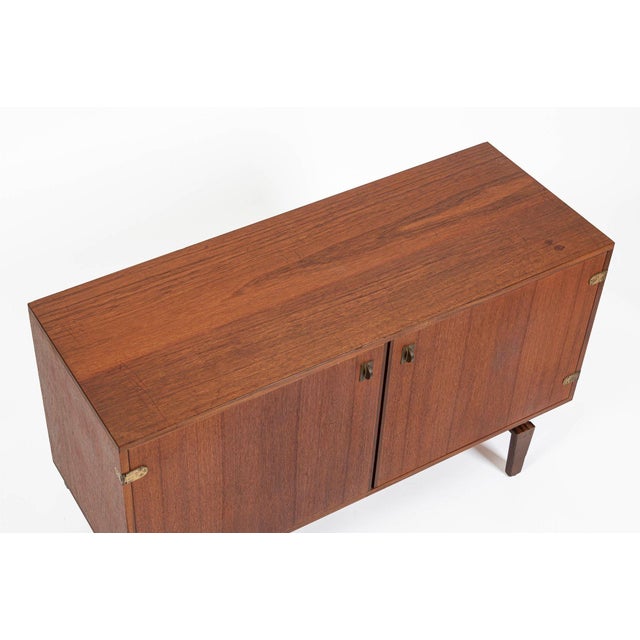 Danish Mid-Century Modern Teak Bookcase Cabinet by Peter Løvig Nielsen, 1960s For Sale - Image 13 of 18