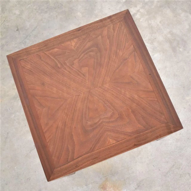 Vintage Modern Lane Solid Walnut Square Parsons Side Table W/ Inlay Style #1124-18 1970 For Sale - Image 9 of 13