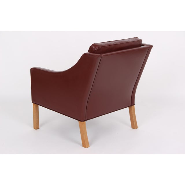 Models 2292, 2207, 2204 and 2202 Living Room Set in Leather by Børge Mogensen for Fredecia Furniture, Denmark, 2006, Set of 4 For Sale - Image 12 of 18
