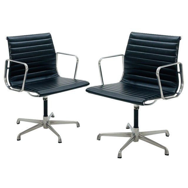 Vintage Desk Chair by Charles & Ray Eames, 1980s For Sale