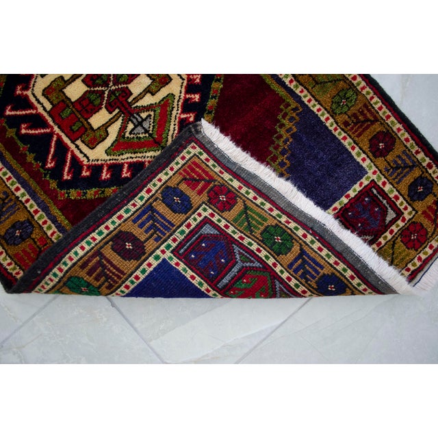 1970s Hand Knotted Small Turkish Rug Entryway Decor Bath Mat Kitchen Rug - 22'' X 39'' For Sale - Image 9 of 10