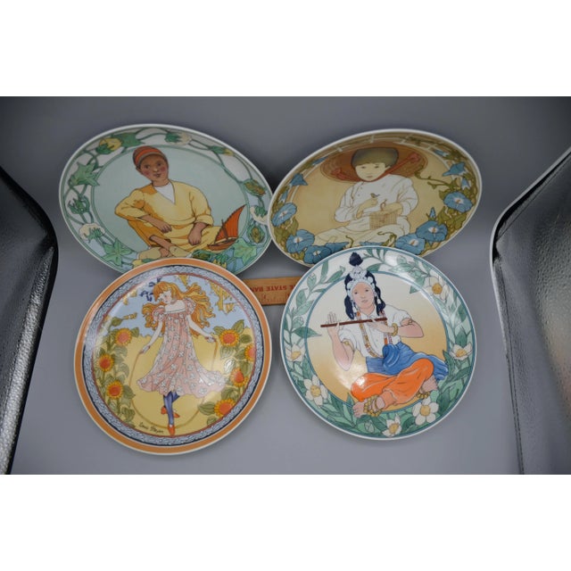 Blue Vintage Unicef and Villeroy & Boch Children of the World Plates- Set of 4 For Sale - Image 8 of 12