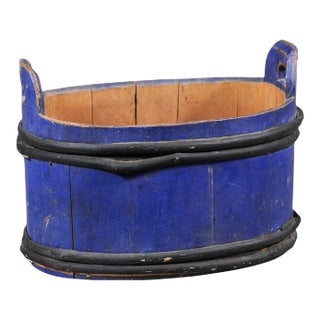 1880s Swedish Oval Milk Tub with Blue and Black Paint and Distressed Patina For Sale