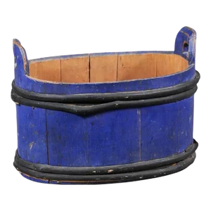 1880s Swedish Oval Milk Tub with Blue and Black Paint and Distressed Patina