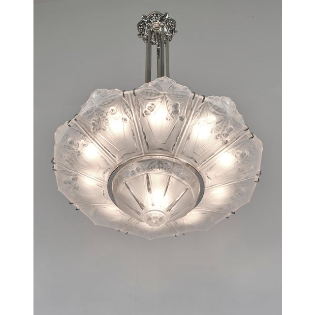 1920s French Art Deco Chandelier by Marius Sabino 1920s France For Sale - Image 5 of 13