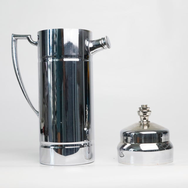 Derby Shelton Art Deco Stacked Finial Knob Cocktail Shaker Prohibition Era 1930s For Sale - Image 4 of 7