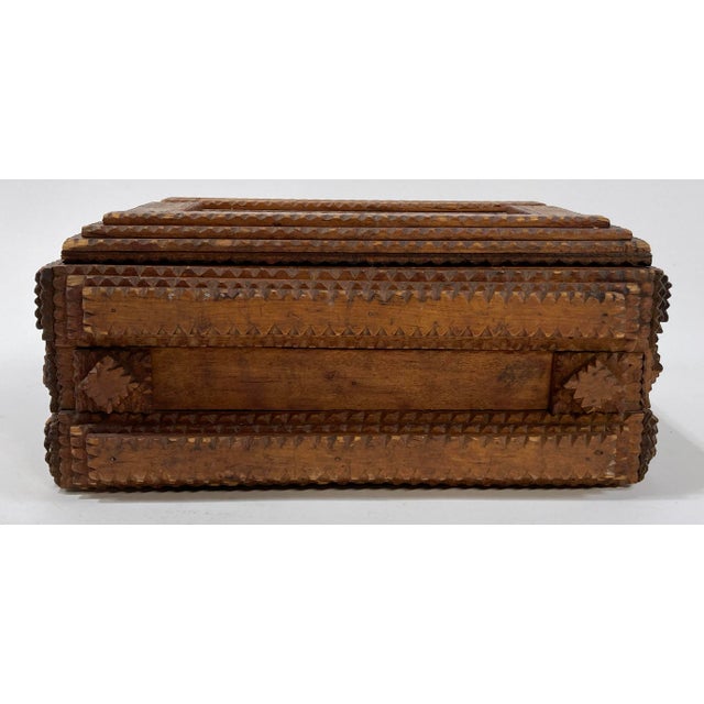 Early 20th Century Large Antique Tramp Art Storage Box For Sale - Image 5 of 12