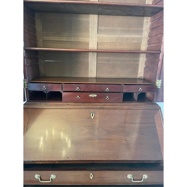 Antique George II Figured Mahogany Bookcase, 1740 For Sale - Image 15 of 18