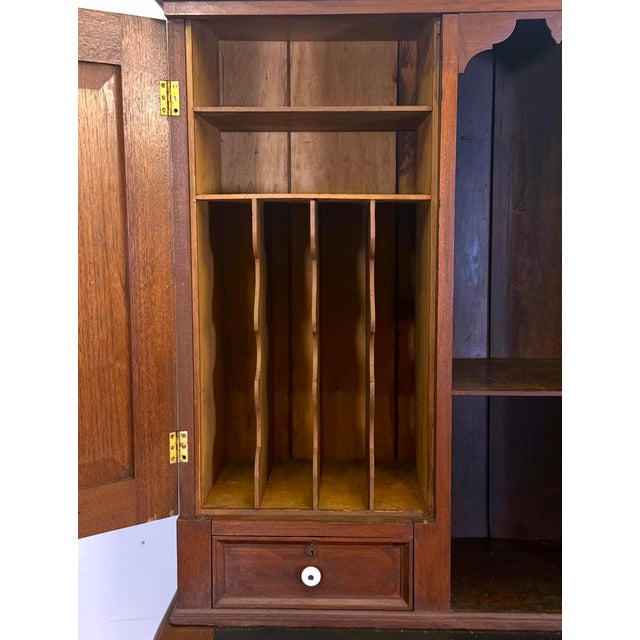 1860s Federal Walnut Postmaster's Desk For Sale - Image 6 of 16