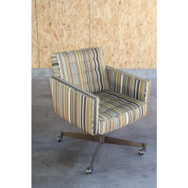 Swivel Executive Chairs by Edward Wormley for Dunbar, 1960s For Sale - Image 14 of 15