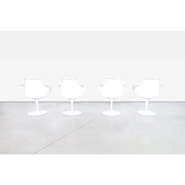 Mid-Century Modern "Tulip" Dining Room Set by Eero Saarinen for Knoll For Sale In Los Angeles - Image 6 of 12