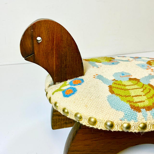 1970s Vintage Arts & Crafts Coastal Folk Art Needlepoint Cushion & Pine Turtle Footstool. For Sale - Image 10 of 16
