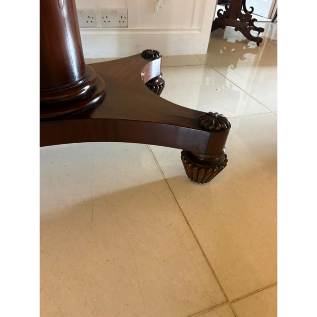 Wood William IV English Figured Mahogany Pedestal Tilt Top Dining Table, 1830 For Sale - Image 7 of 13