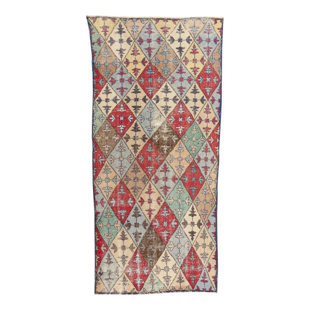 Vintage Turkish Sivas Rug - 04'04 x 07'02 For Sale