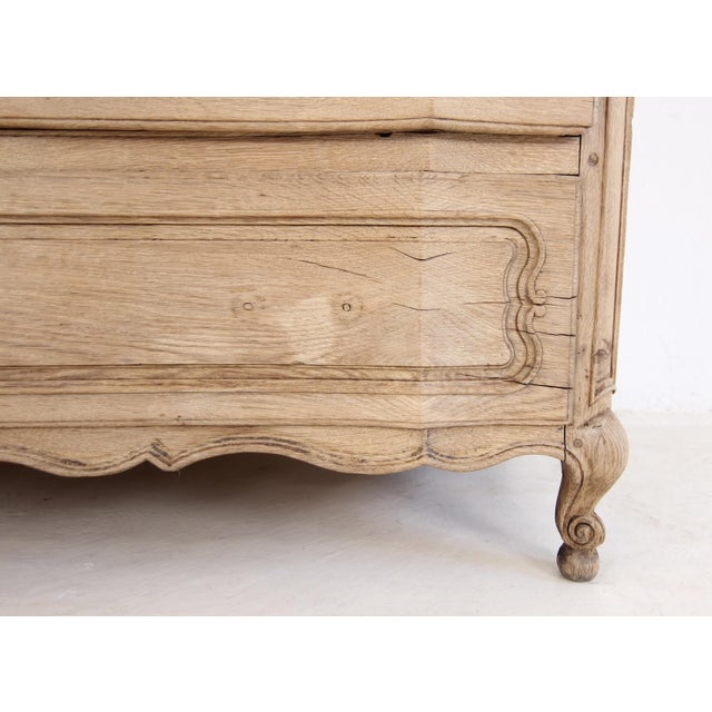 Antique German Baroque Bleached Oak Chest of Drawers, 1700s For Sale - Image 10 of 18