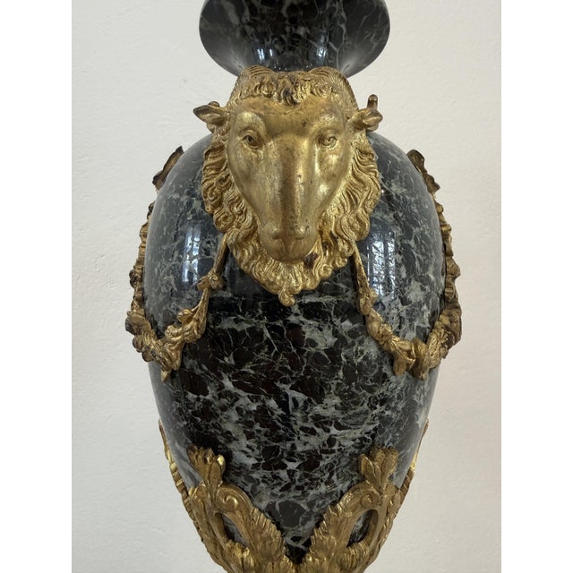 Ornamental Vase in Green Marble and Gilded Bronze, France, 1800s For Sale - Image 4 of 18