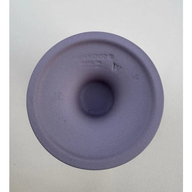 Wedgwood Vintage Wedgwood Jasperware Likac Lavender/Purple Grecian Vase For Sale - Image 4 of 6