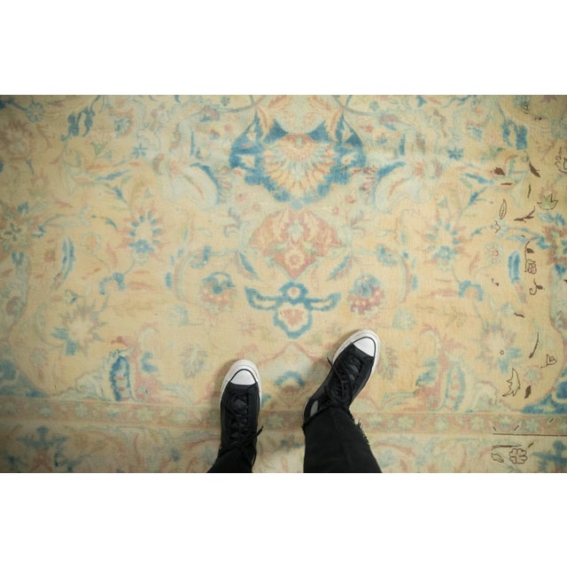 :: Oversized center medallion bearing trefoil contoured finials atop a covered ground in a classic polonaise motif....