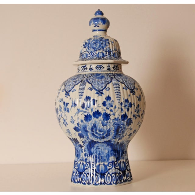 AK Dutch Delftware Royal Delft Vase Baluster Chinoiserie Peacock Blue and White Delftware For Sale - Image 4 of 14