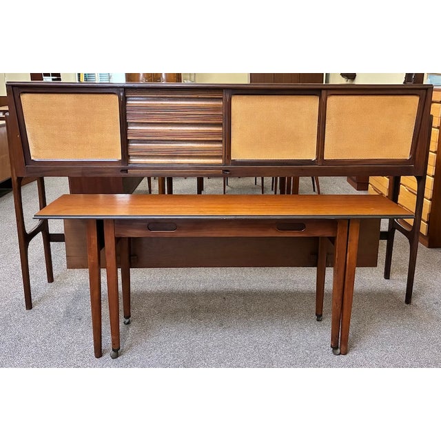 Iconic European Mid Century Modern Teak & Wicker Nesting Dining Suite W/ Credenza, Dining Table & Four Chairs c.1960 For Sale - Image 12 of 18