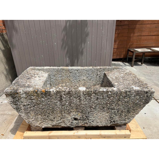 Early 19th Century Antique French Double Sloped Monolithic Limestone Lavoir Trough, Circa 1800 For Sale - Image 5 of 14