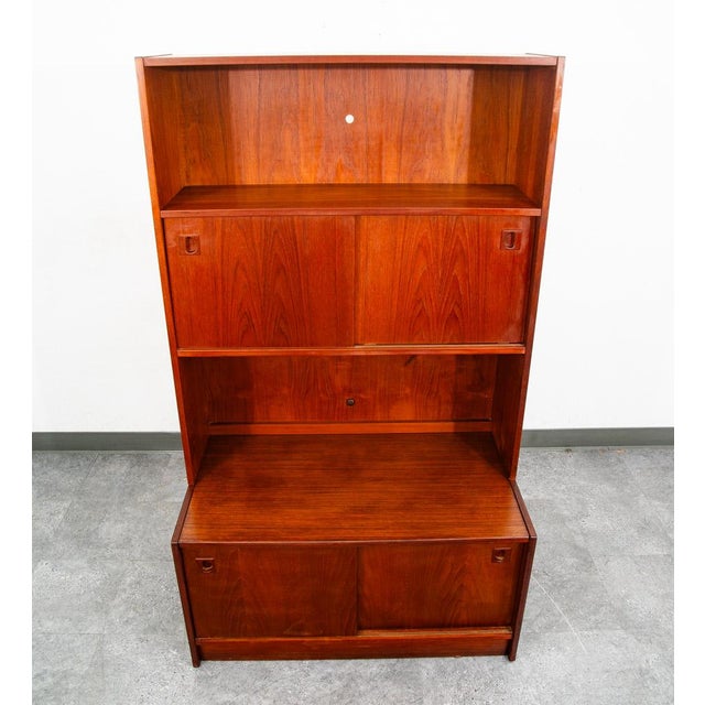 1960s Mid Century Danish Modern Credenza Bookshelf Cabinet Teak Shelves Sliding Doors For Sale - Image 5 of 12