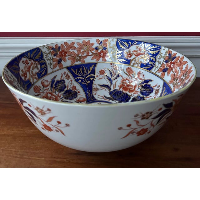 Stunning Imari Centerpiece Bowl 12" by 5 1/2". Beautiful decorative piece.