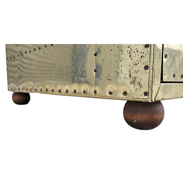 1960s 1960s Mid Century Campaign Style Brass Clad Coffee Table Sarreid Style For Sale - Image 5 of 18