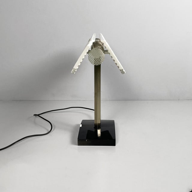 Flos Italian Modern Table Lamp by Tobia Scarpa for Flos, 1980s For Sale - Image 4 of 18
