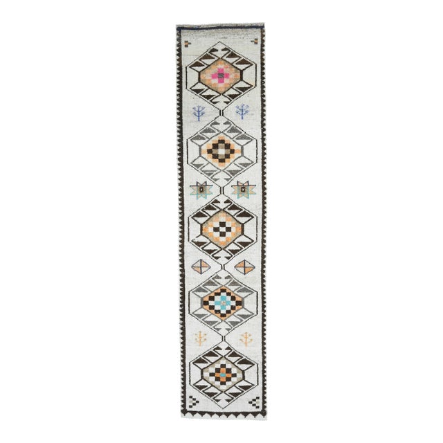 Vintage Turkish Oushak Handmade Wool Cotton White Runner Rug For Sale