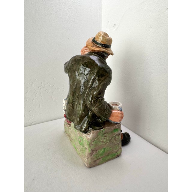 Royal Doulton Vintage Royal Doulton Figurine ~ "Owd Willum" ~ Hn 2042 For Sale - Image 4 of 11