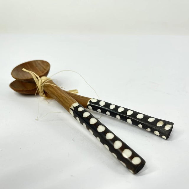 Early 20th Century Early 20th Century 2 Maasai Olivewood and Bone Handle Spoons Kenya For Sale - Image 5 of 7