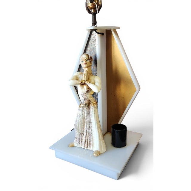This is a fantastic MCM constructed Lucite table lamp base signed by Moss Mfg. & Co of San Francisco CA with attached...