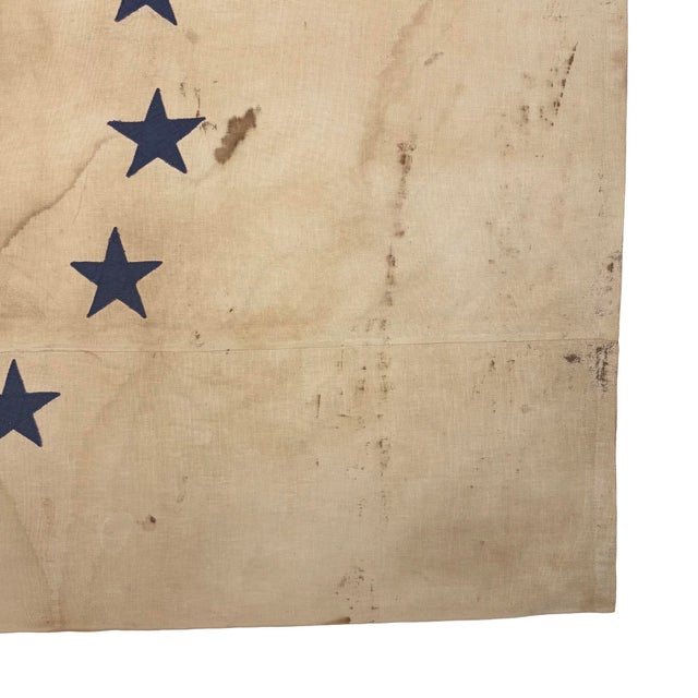 Large Vintage Cotton American Minuteman Flag With Fully Sewn Detail For Sale In Los Angeles - Image 6 of 7