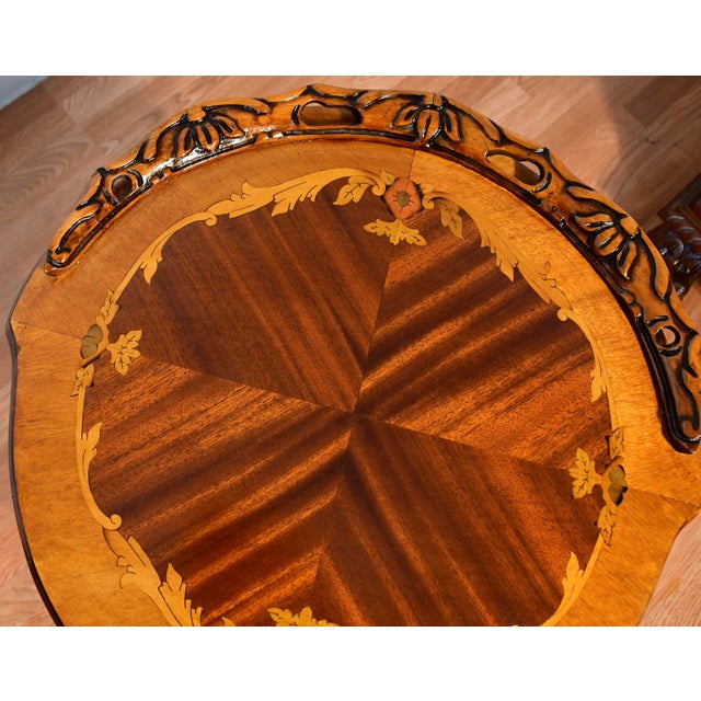 1920s 1910s Antique French Louis XV Walnut & Satinwood Inlay Pair of Side / End Tables For Sale - Image 5 of 12