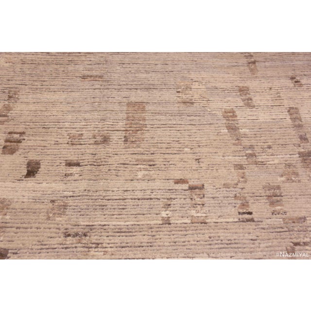 Nazmiyal Collection Geometric Design Modern Earthy Neutral Color Area Rug For Sale - Image 4 of 8
