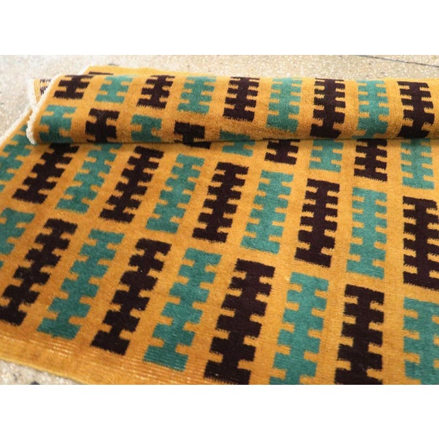 Galerie Shabab Collection Mid-20th Century Handmade Turkish Anatolian Art Deco Style Runner For Sale - Image 10 of 10