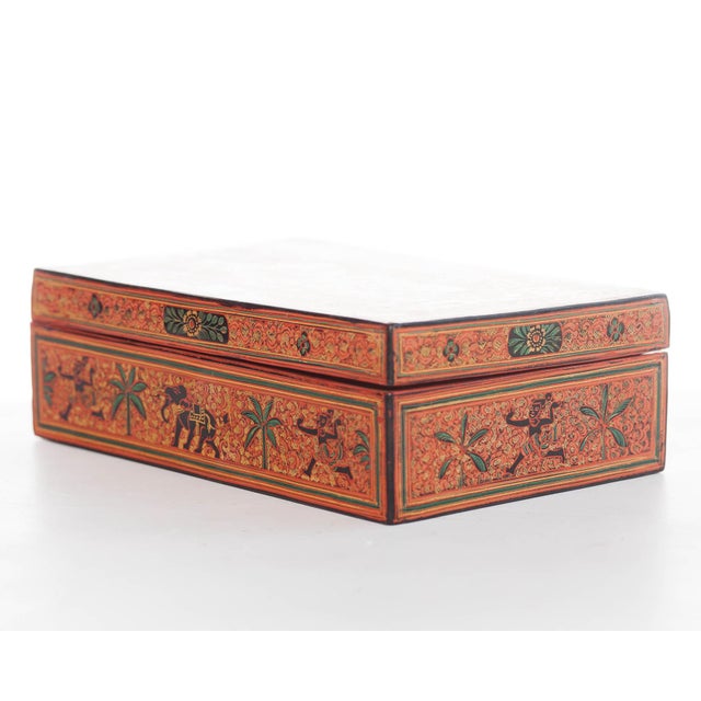 Low cost shipping included A hard-to-find 20th-century Burmese lacquerware tabletop decorative box with a highly detailed...