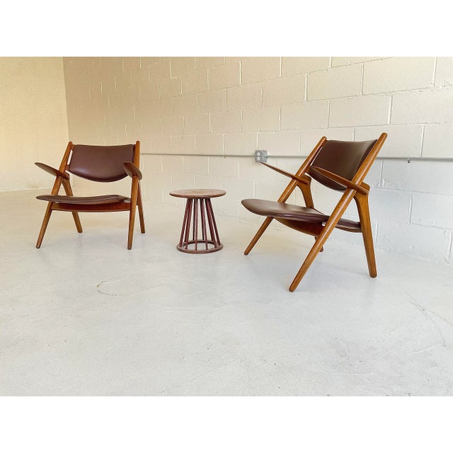 Wood 1951 Vintage Hans Wegner Sawbuck Chairs for Carl Hansen Ch28 in Oak & Leather- a Pair For Sale - Image 7 of 12