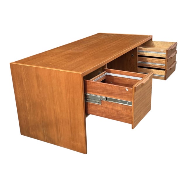 1960s Scandinavian Modern Teak Executive Desk With Floating Pedestal Design For Sale - Image 11 of 17