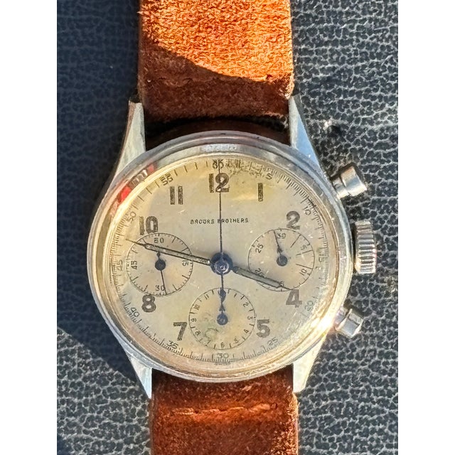 Late 1940s Gentleman's Triple-Register Chronograph in Steel - Rare Concord Valjoux 23 for Brooks Brothers For Sale - Image 9 of 10