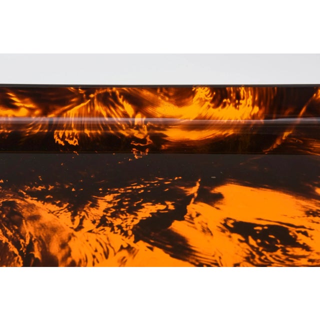 Metal Italian Rede Guzzini Large Faux Tortoise Lucite Tray With Brass Handles 1970's Restored For Sale - Image 7 of 10