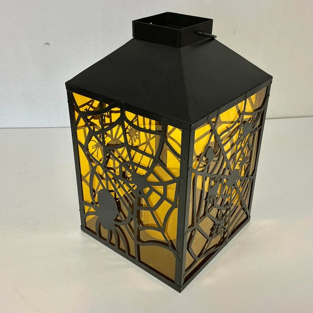 1980s Vintage Boho Chic Americana Halloween Spider Web Tole Lantern Candleholder. For Sale - Image 9 of 11