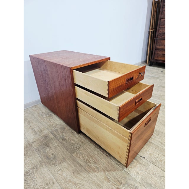 Vintage Teak Container by Niels Jonsson for Hugo Troeds, 1960s For Sale - Image 5 of 16