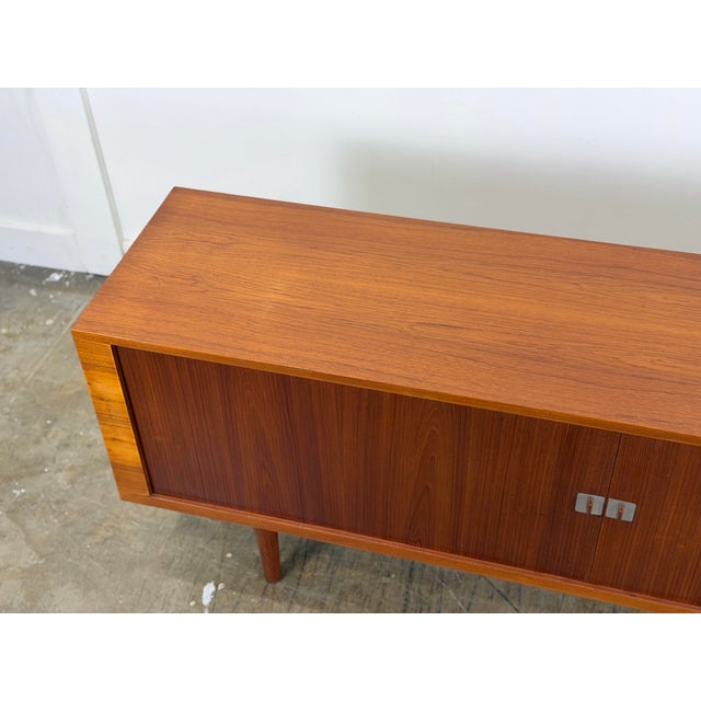 1960s Hans J Wegner "President" Credenza - Mid Century Danish Modern Teak Tambour Door Cabinet For Sale In Atlanta - Image 6 of 12