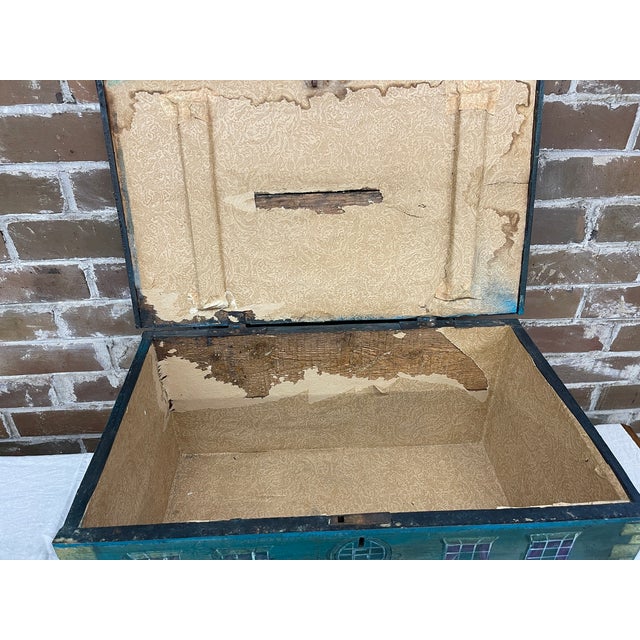 Folk Art Late 19th Century English Folk Art Painted Chest or Box For Sale - Image 3 of 5