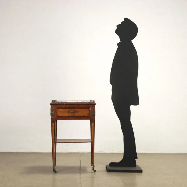 Bedhouse with old -scratch top and bronze ring, a drawer in the underground band inlaid with palm wood and bois de rose...