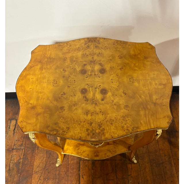 French Louis XV Style Burled Wood Side Tables, Nightstands or Gueridons - A Pair For Sale - Image 9 of 13