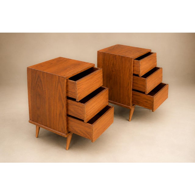 1950s Architectural Pair of Brazilian Modern Side Tables in Ivory Wood, Brazil, 1950s For Sale - Image 5 of 18