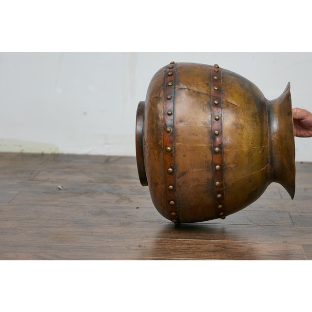 Late 19th Century English Copper Arts & Crafts 19th Century Riveted Planter with Patina Finish For Sale - Image 5 of 11